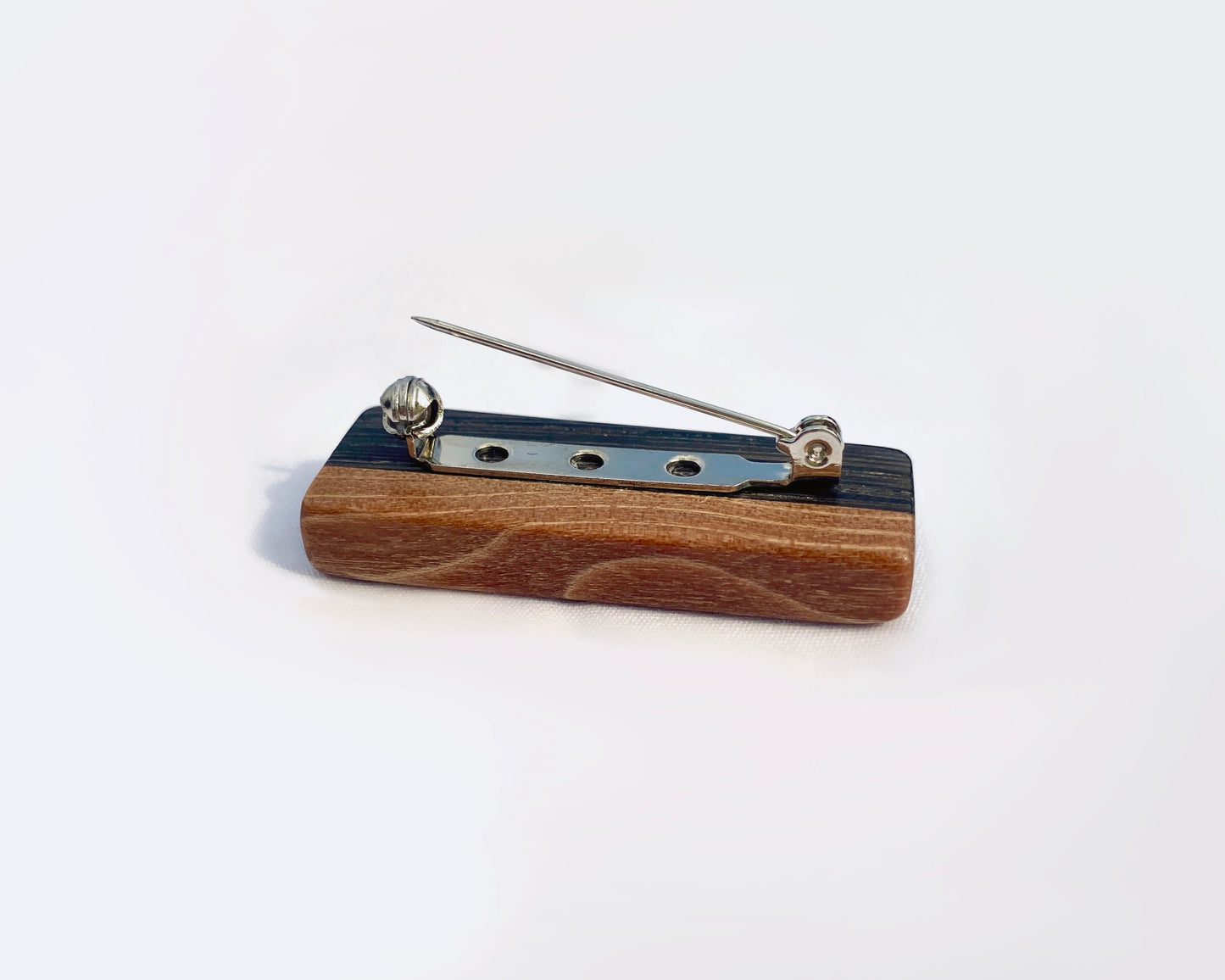Silver Dot Kilt Pin
